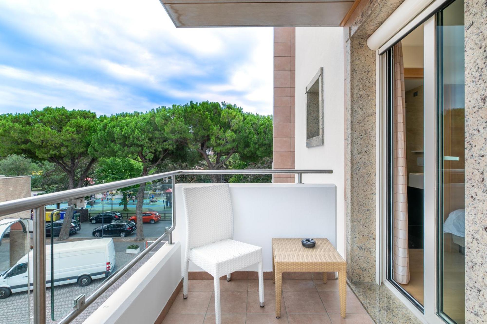 Hotel Villa Doimo Lignano Sabbiadoro Exterior photo